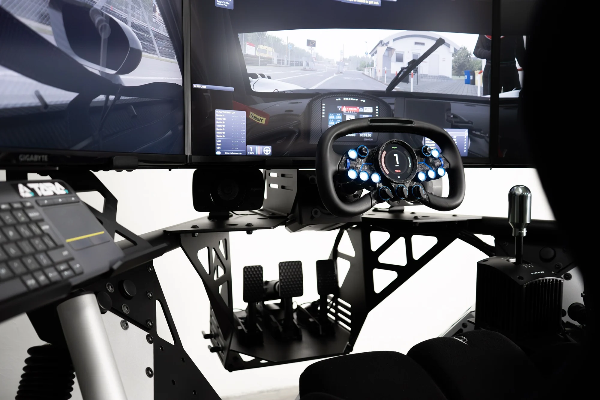 Driver's view of the TORQ EVO 2 cockpit