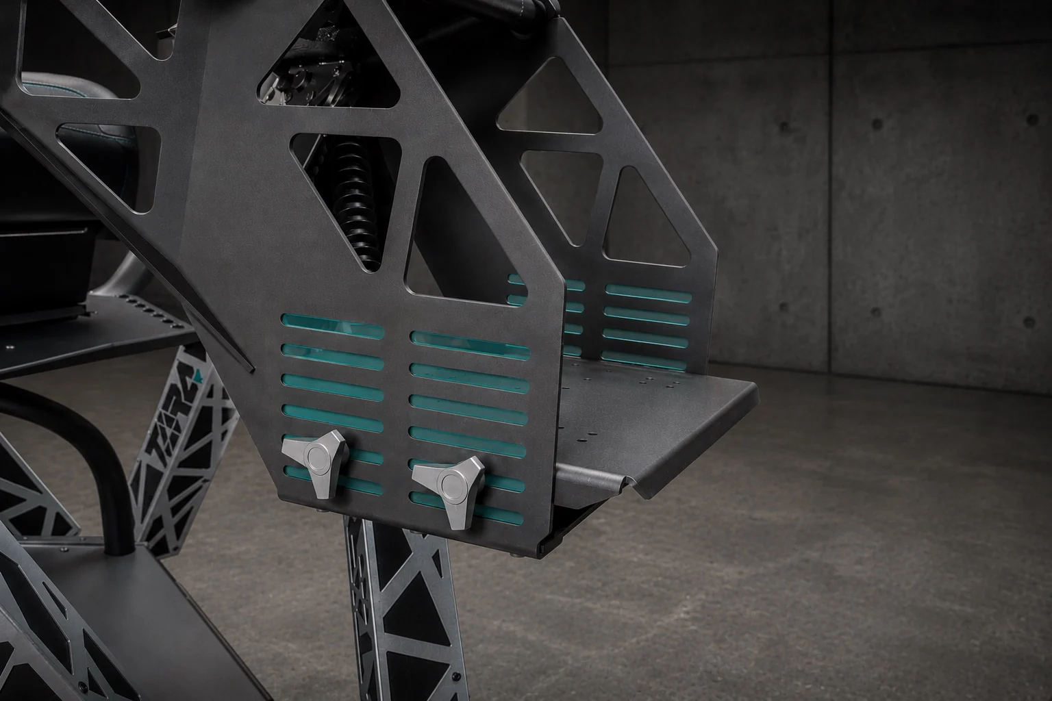 TORQ EVO 2 adjustable pedal platform detail